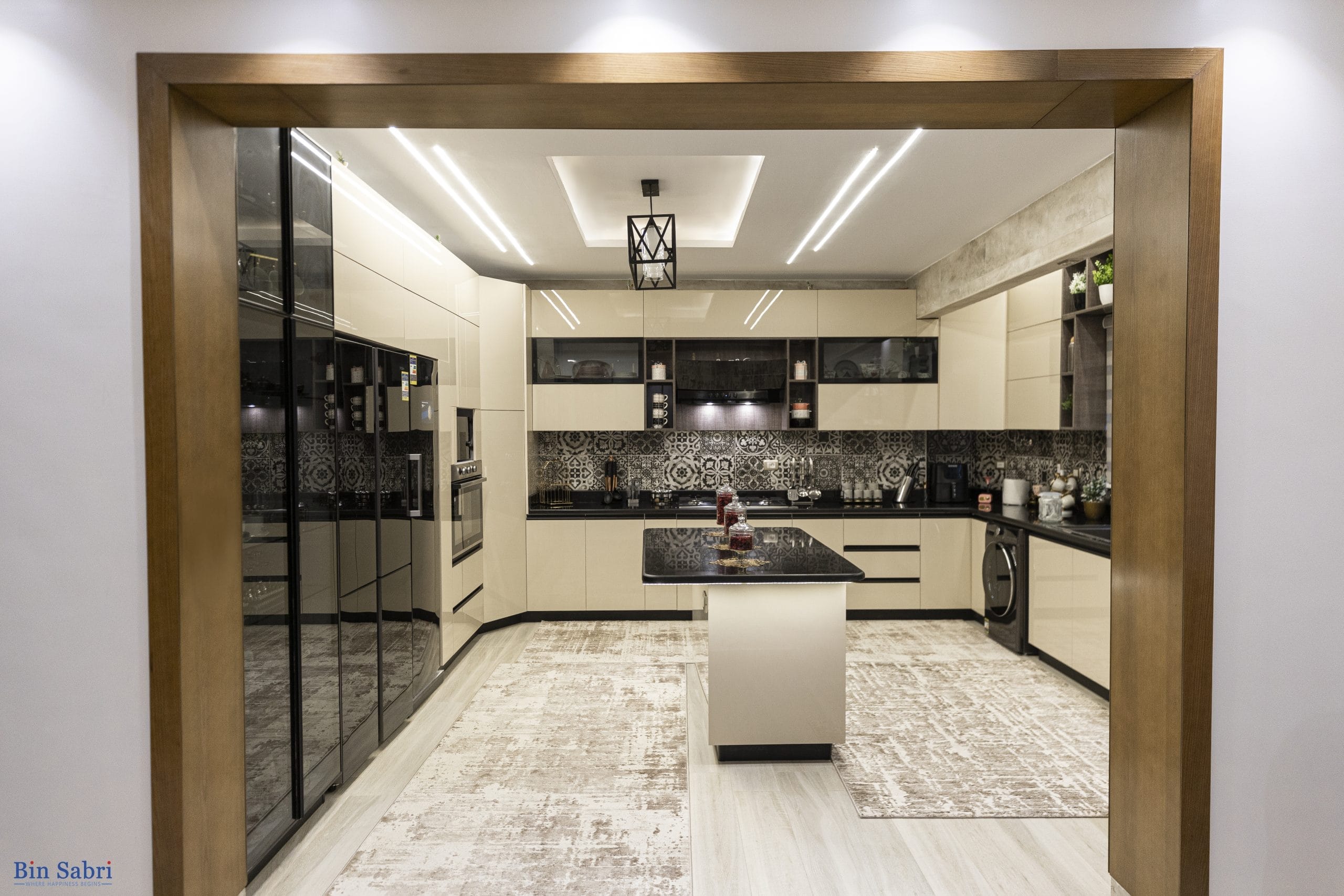 مطابخ بولي لاك