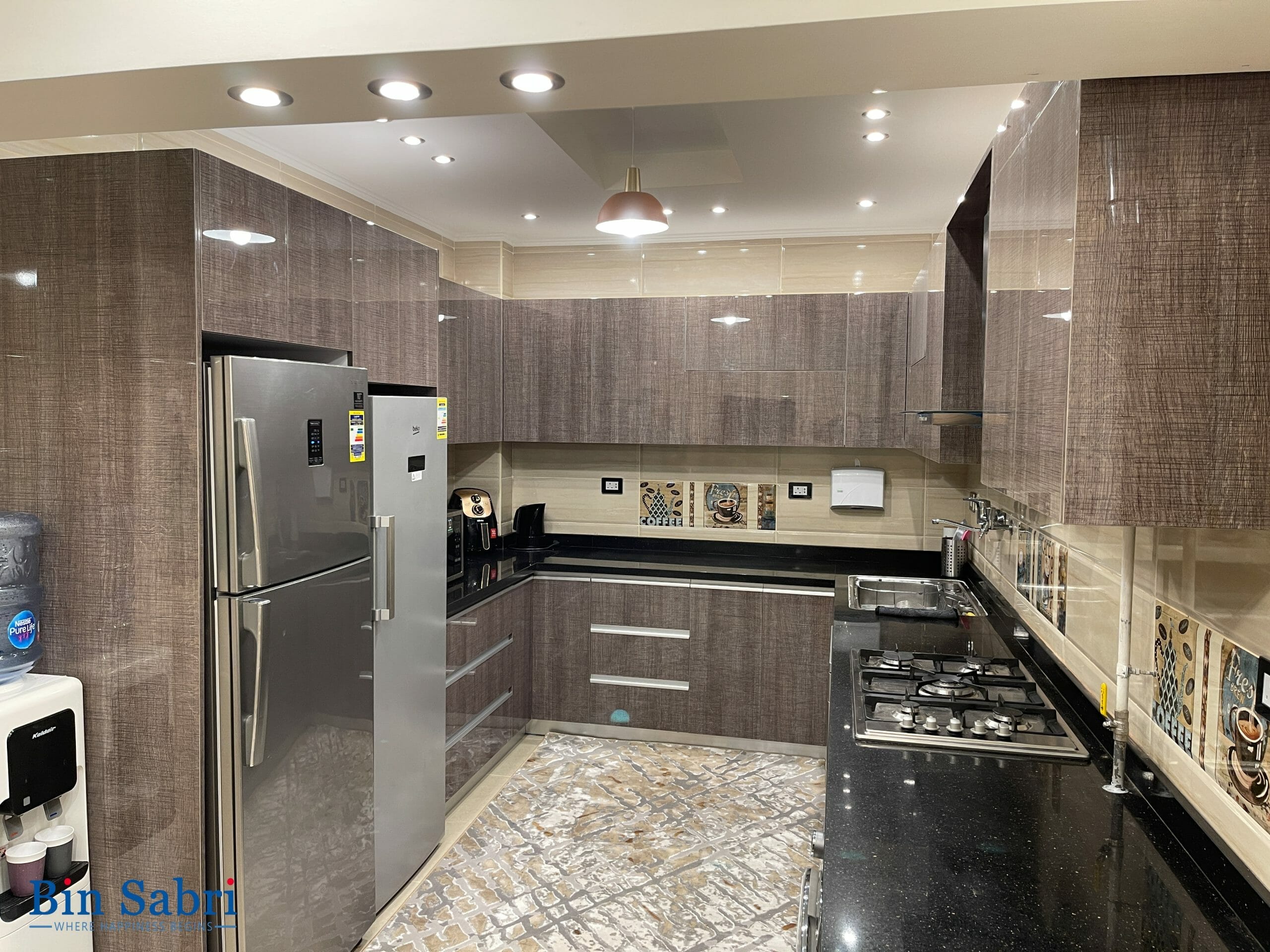 مطابخ بولي لاك