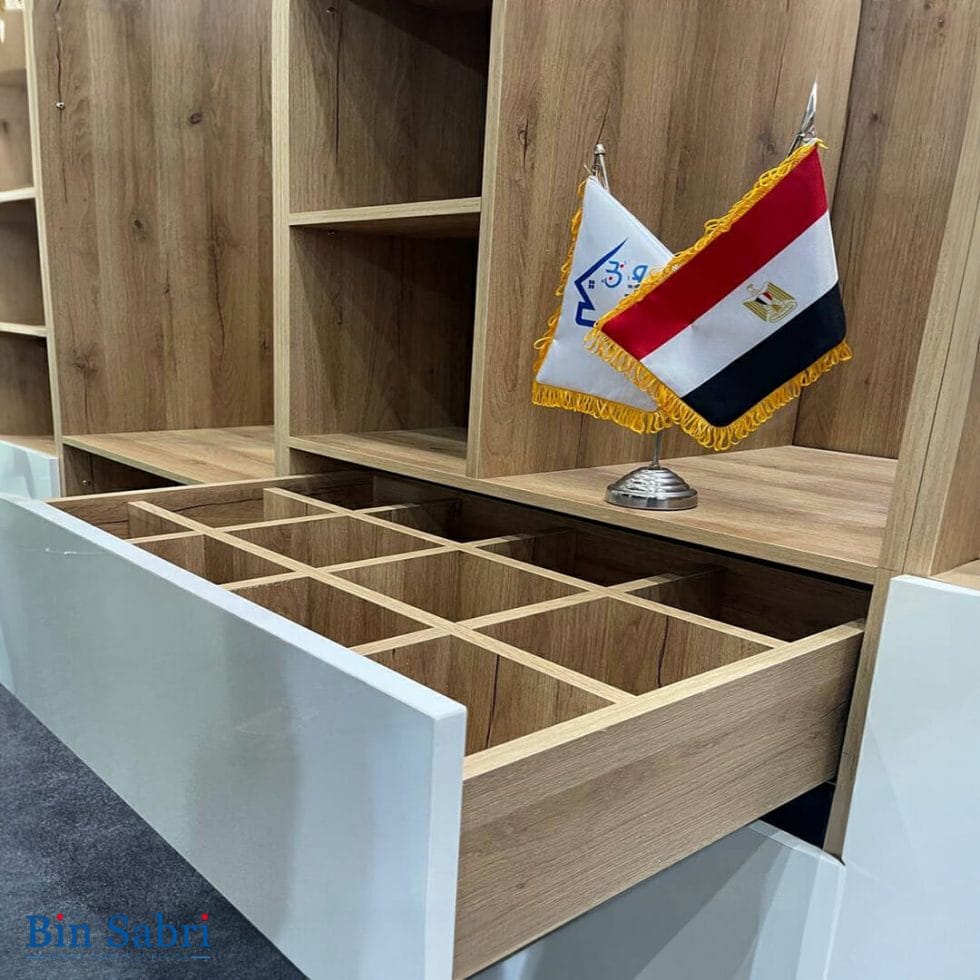 غرف تبديل ملابس