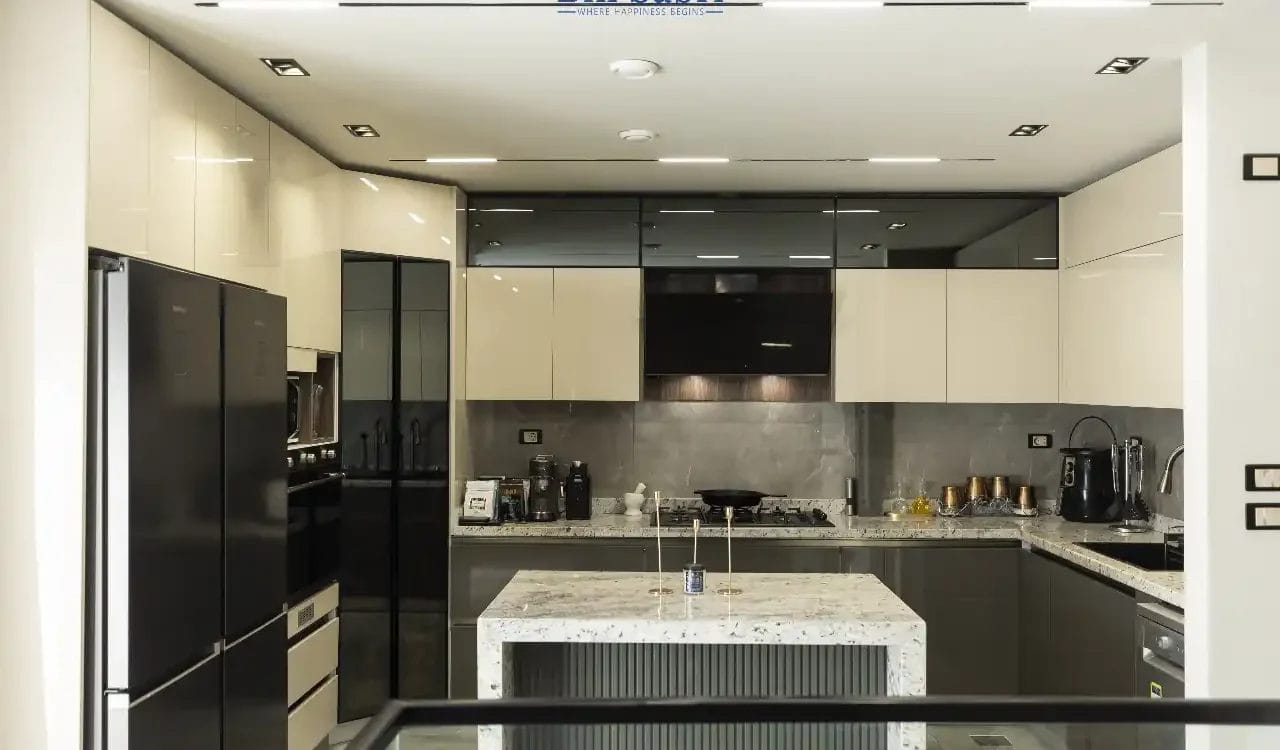 استبدل مطابخ الكلادينج بالخامات الحديثة