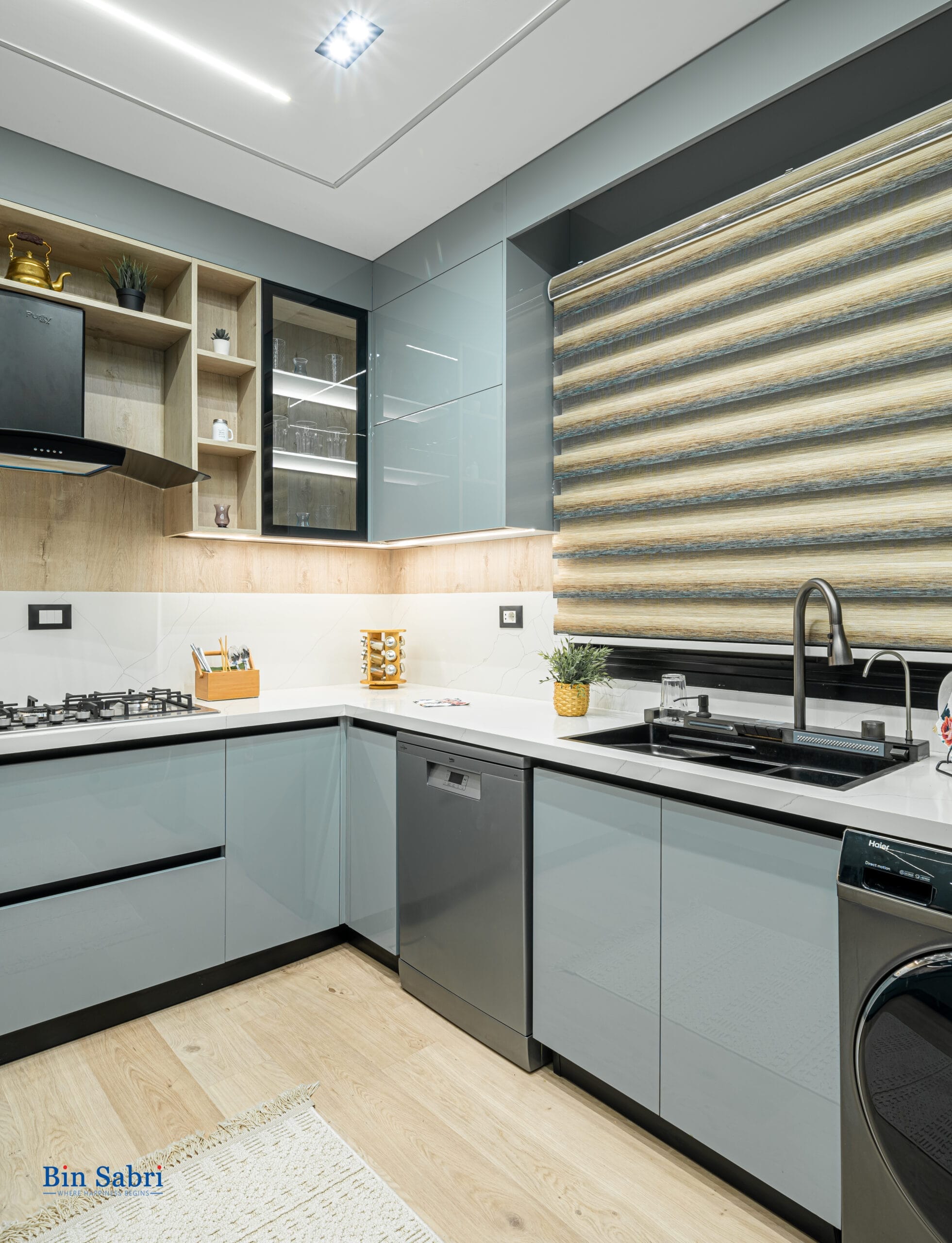 ISL03323-HDR ISL03323 HDR